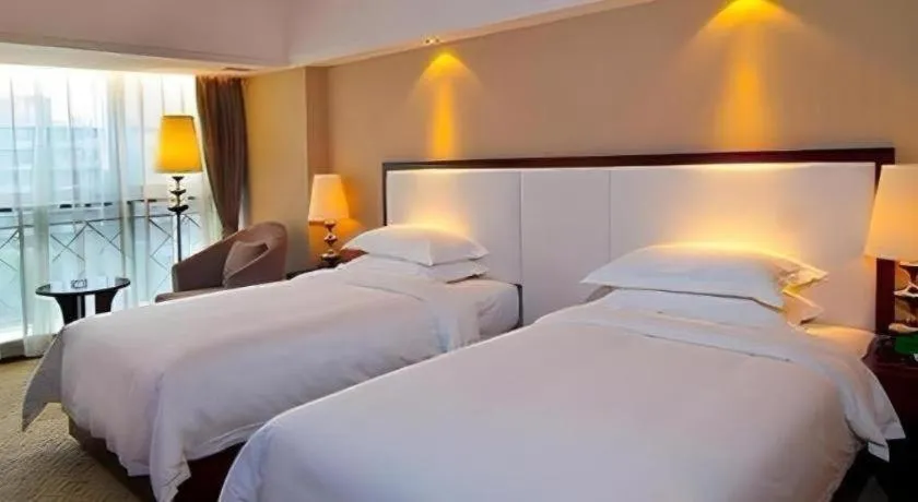 Bed in Yunhai Hotel Zhuhai