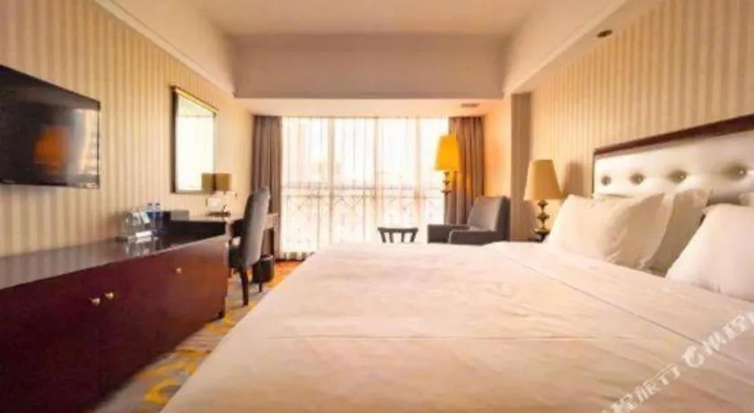 Bed in Yunhai Hotel Zhuhai