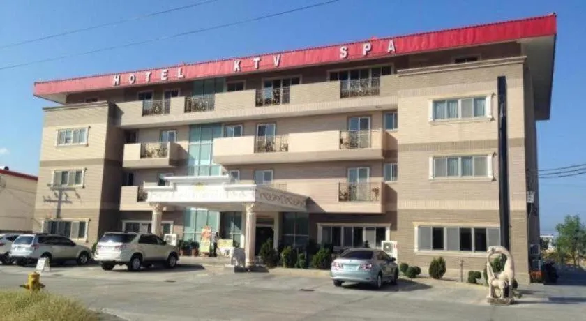 Grand Hoyah Hotel