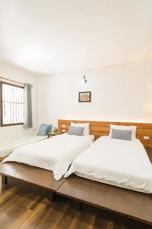 Bed in Baan Norn Plearn