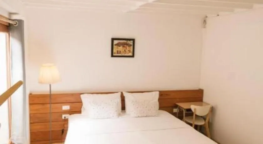 Bed in Baan Norn Plearn