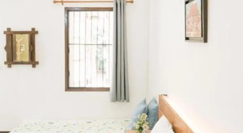 Bed in Baan Norn Plearn