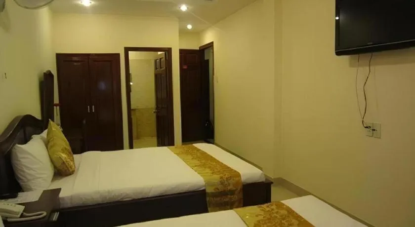 Bed in Nui Thanh Hotel