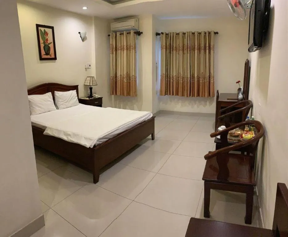 Bed in Nui Thanh Hotel