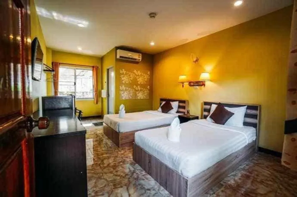 Bed in Phoem Phoon 2 Hotel