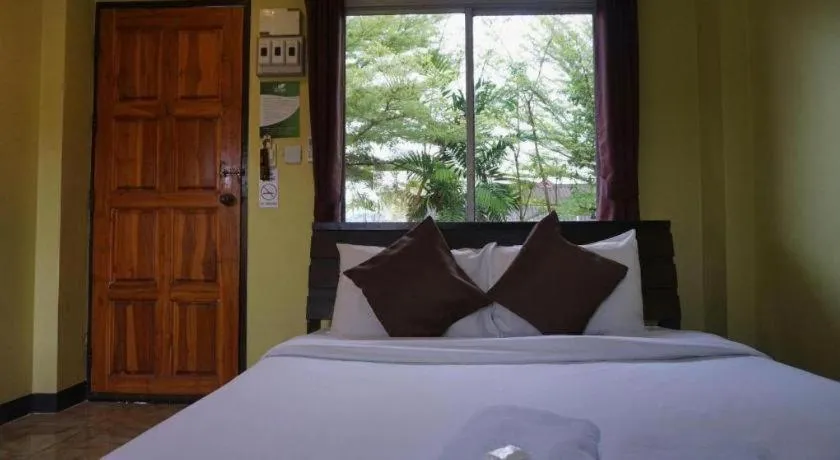 Bed in Phoem Phoon 2 Hotel