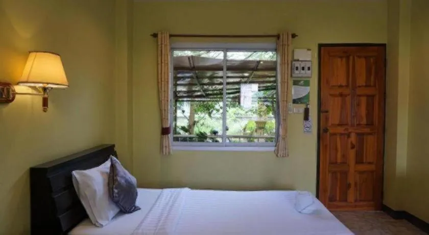 Bed in Phoem Phoon 2 Hotel