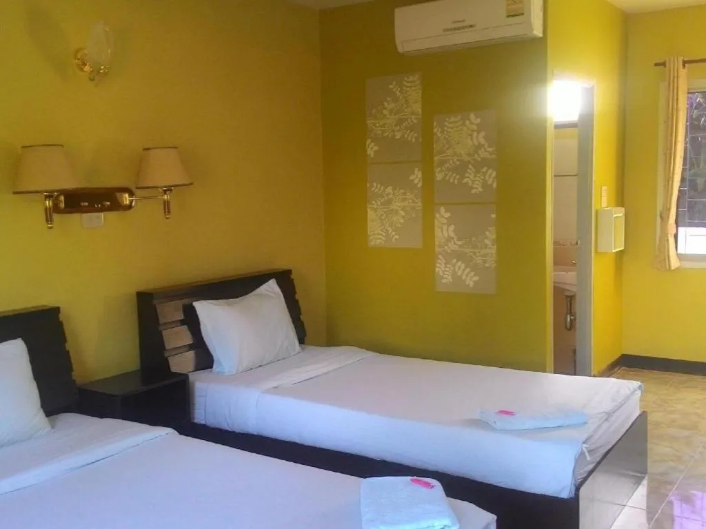 Bed in Phoem Phoon 2 Hotel