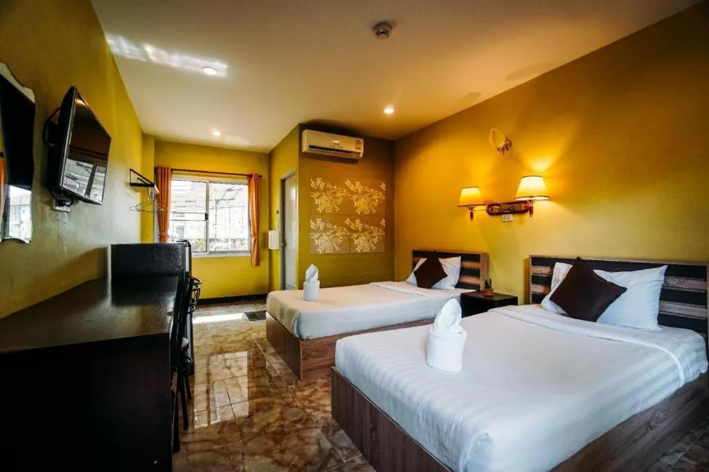 Bed in Phoem Phoon 2 Hotel