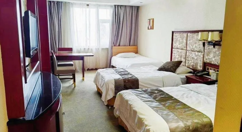 Bed in Changchun Global Hotel