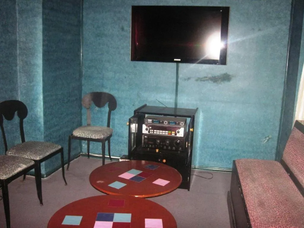 Alicia Hotel & Restaurant