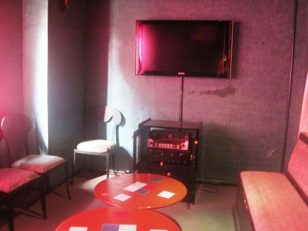 Alicia Hotel & Restaurant