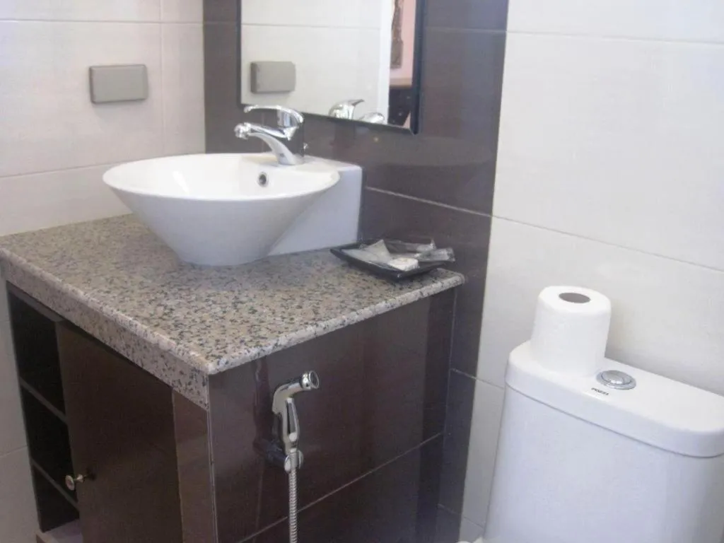 Alicia Hotel & Restaurant