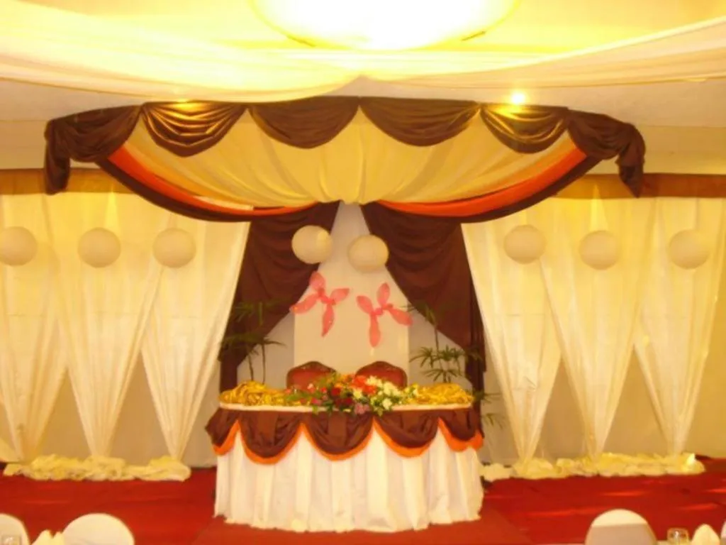 Alicia Hotel & Restaurant