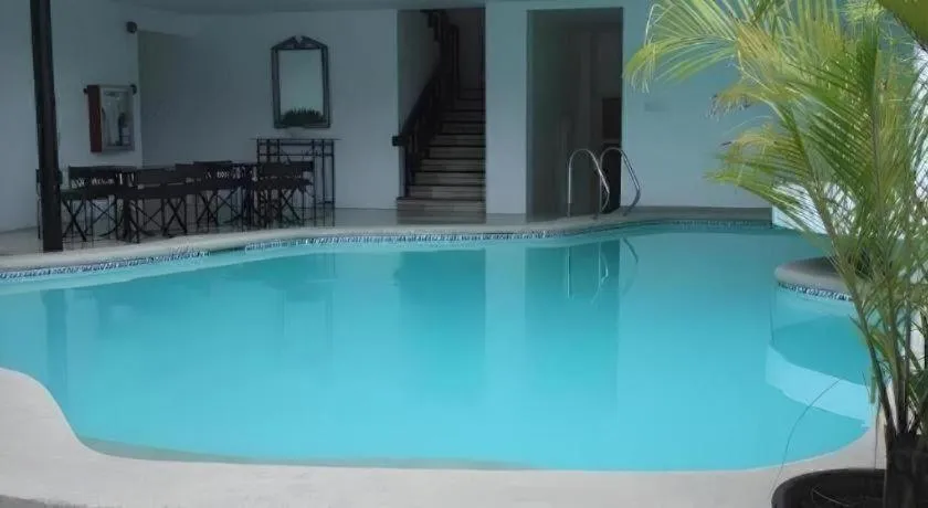 Alicia Hotel & Restaurant