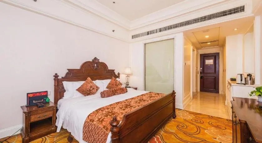 Bed in Zhengzhou Yiquan International Hotel