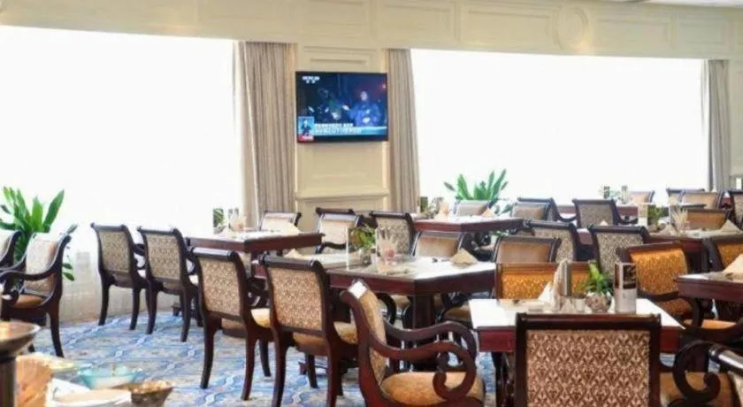 Zhengzhou Yiquan International Hotel