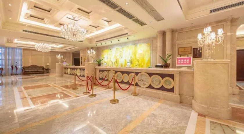 Zhengzhou Yiquan International Hotel
