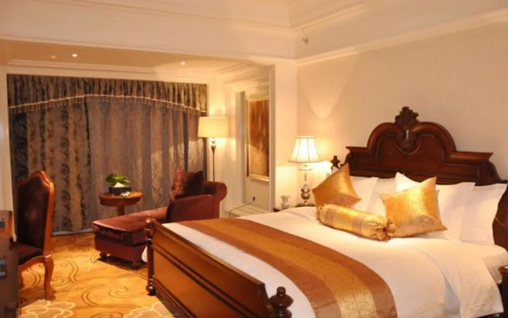 Bed in Zhengzhou Yiquan International Hotel