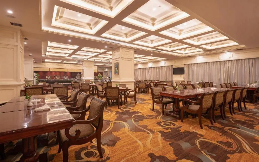 Zhengzhou Yiquan International Hotel