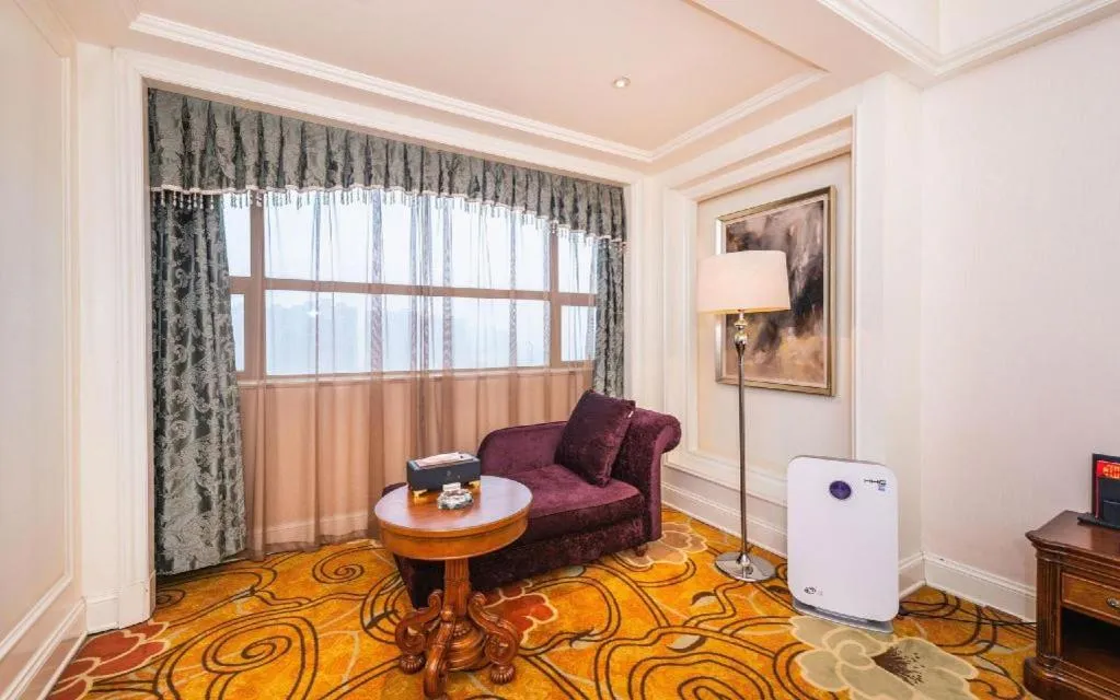 Zhengzhou Yiquan International Hotel