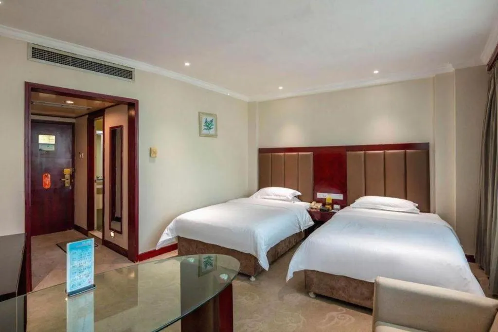 Bed in Jincheng Pacific Hotel