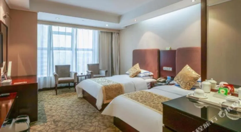 Bed in Jincheng Pacific Hotel