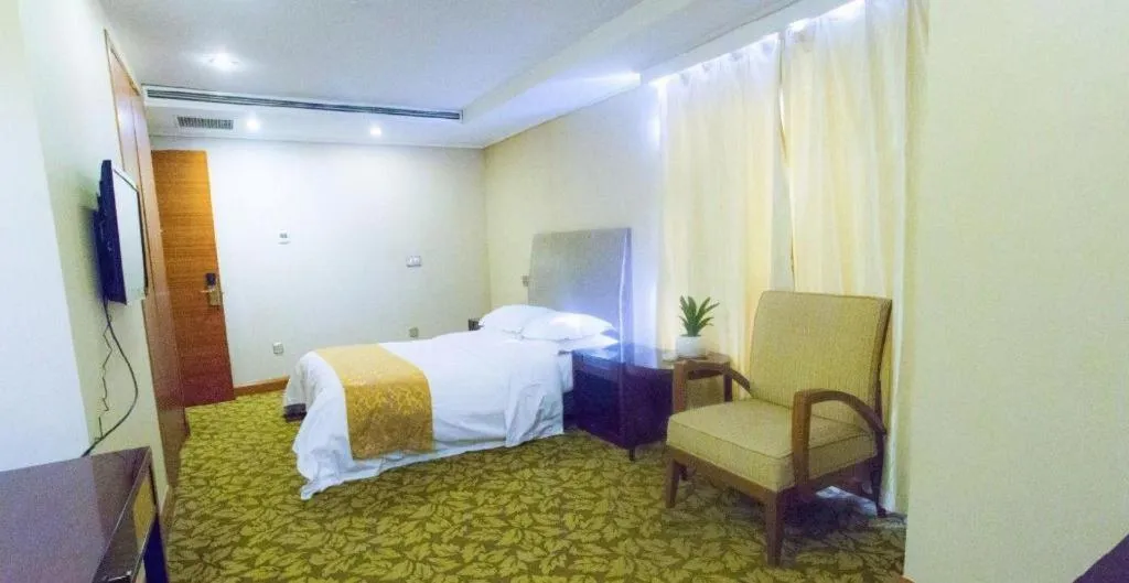 Bed in Jincheng Pacific Hotel