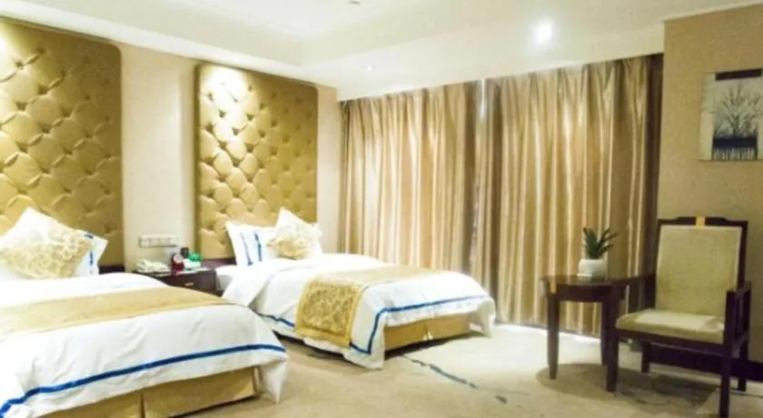 Bed in Jincheng Pacific Hotel