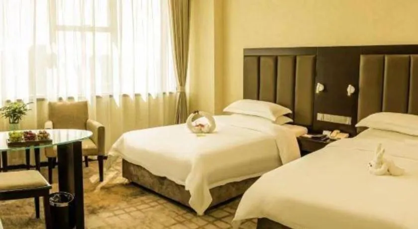 Bed in Jincheng Pacific Hotel