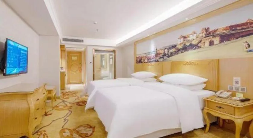 Bed in Guangna Hotel