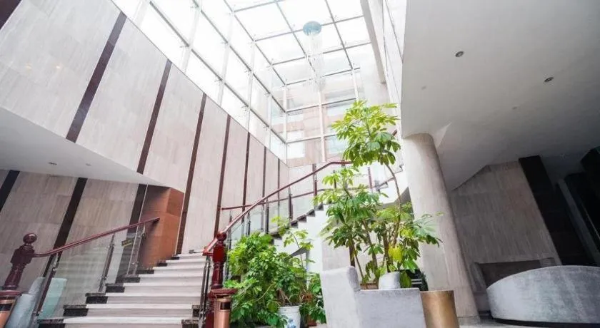 Grand Metropark Hotel Qingdao