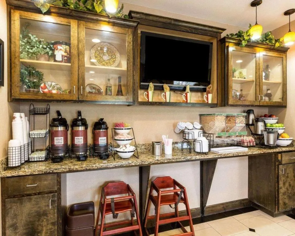 Comfort Inn & Suites Winnie