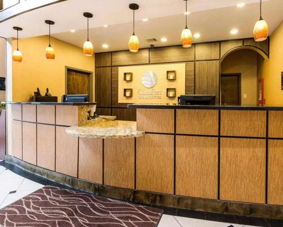 Comfort Inn & Suites Winnie