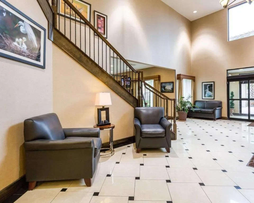 Comfort Inn & Suites Winnie