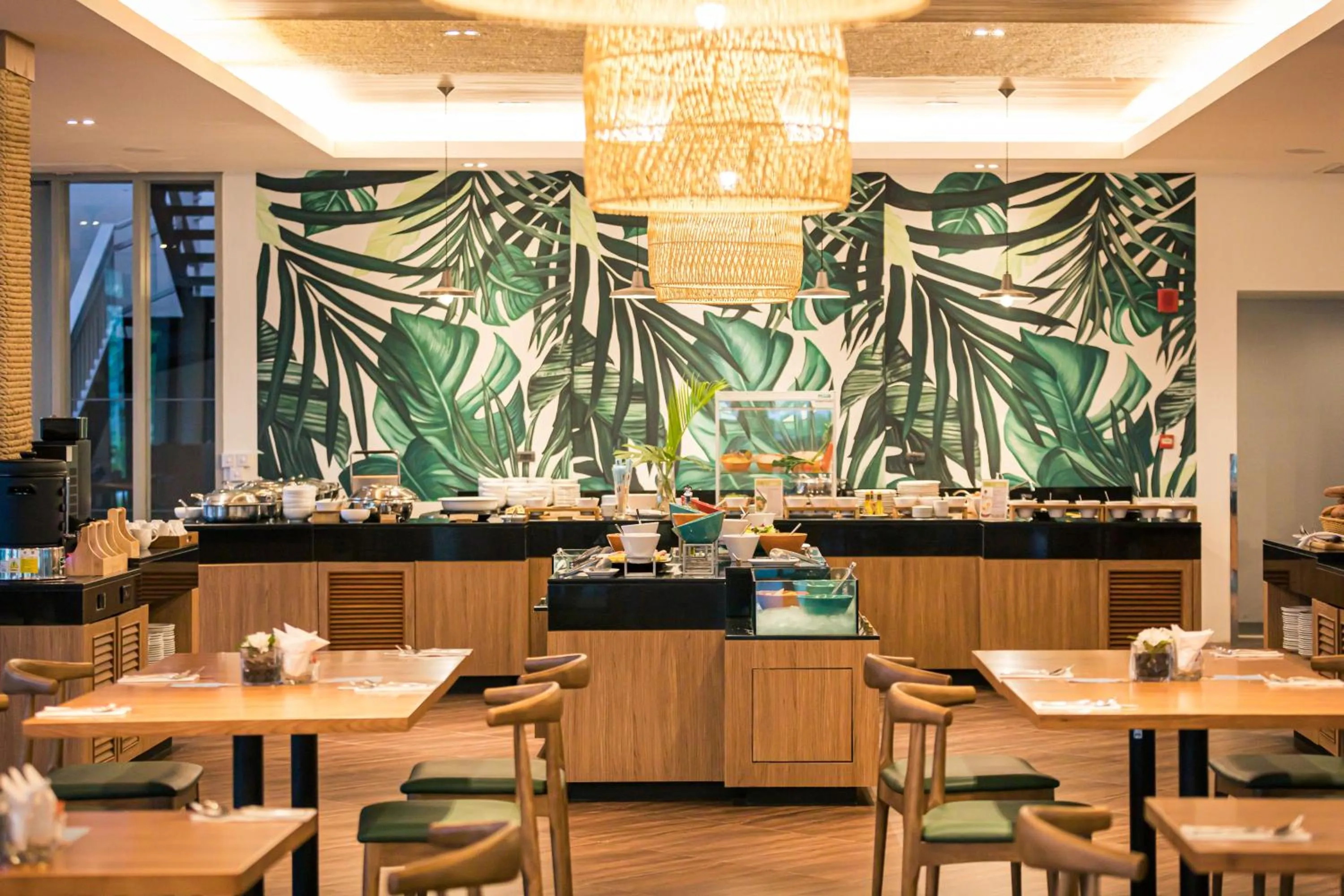 Restaurant/places to eat in OUTRIGGER Khao Lak Beach Resort