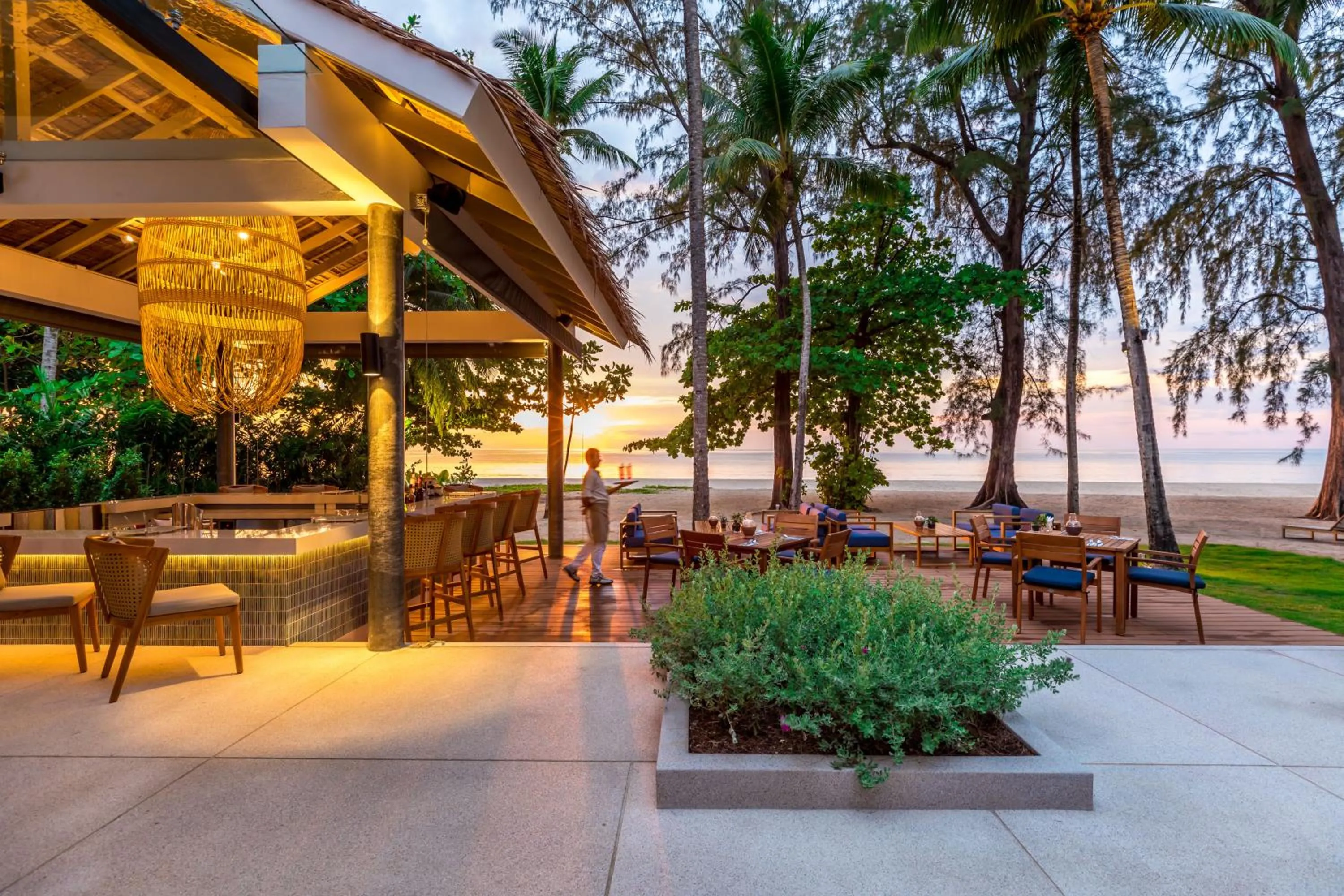 Restaurant/places to eat in OUTRIGGER Khao Lak Beach Resort