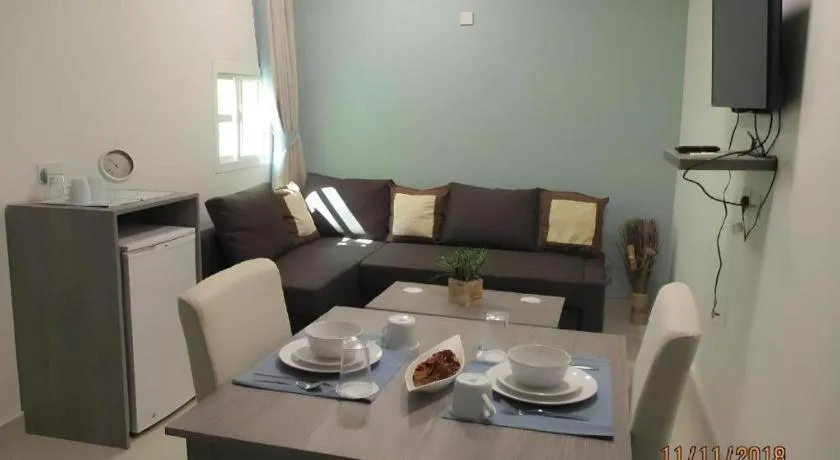 Sovereign Hotel - Marriage Certificate Required