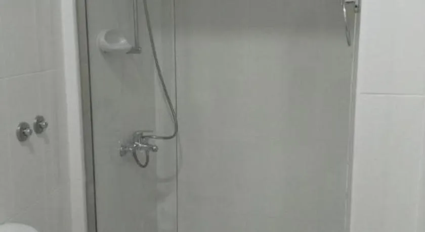 Sovereign Hotel - Marriage Certificate Required