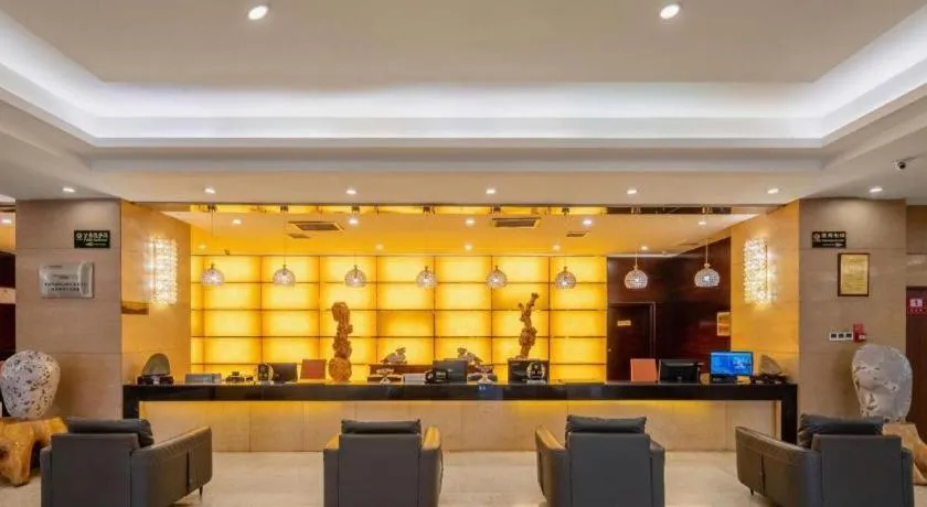 Aksu Pudong Holiday Hotel