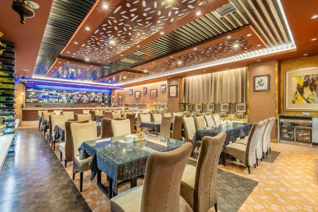 Aksu Pudong Holiday Hotel