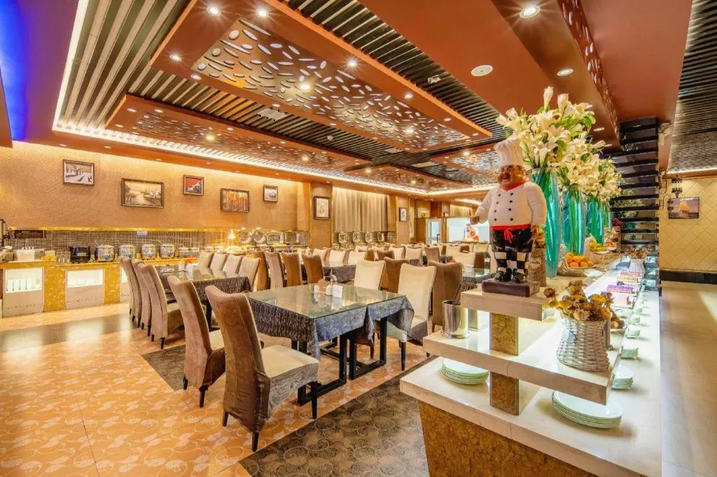 Aksu Pudong Holiday Hotel