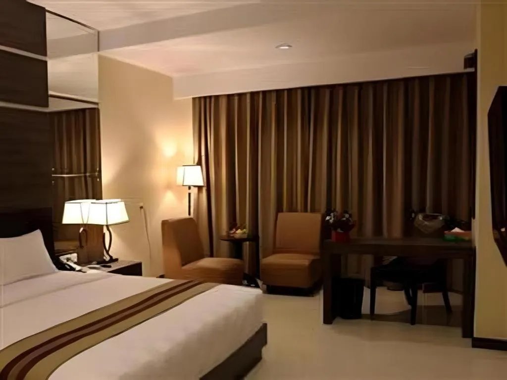 Bed in Mega Permata Hotel