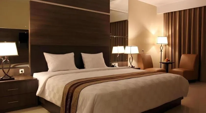 Bed in Mega Permata Hotel