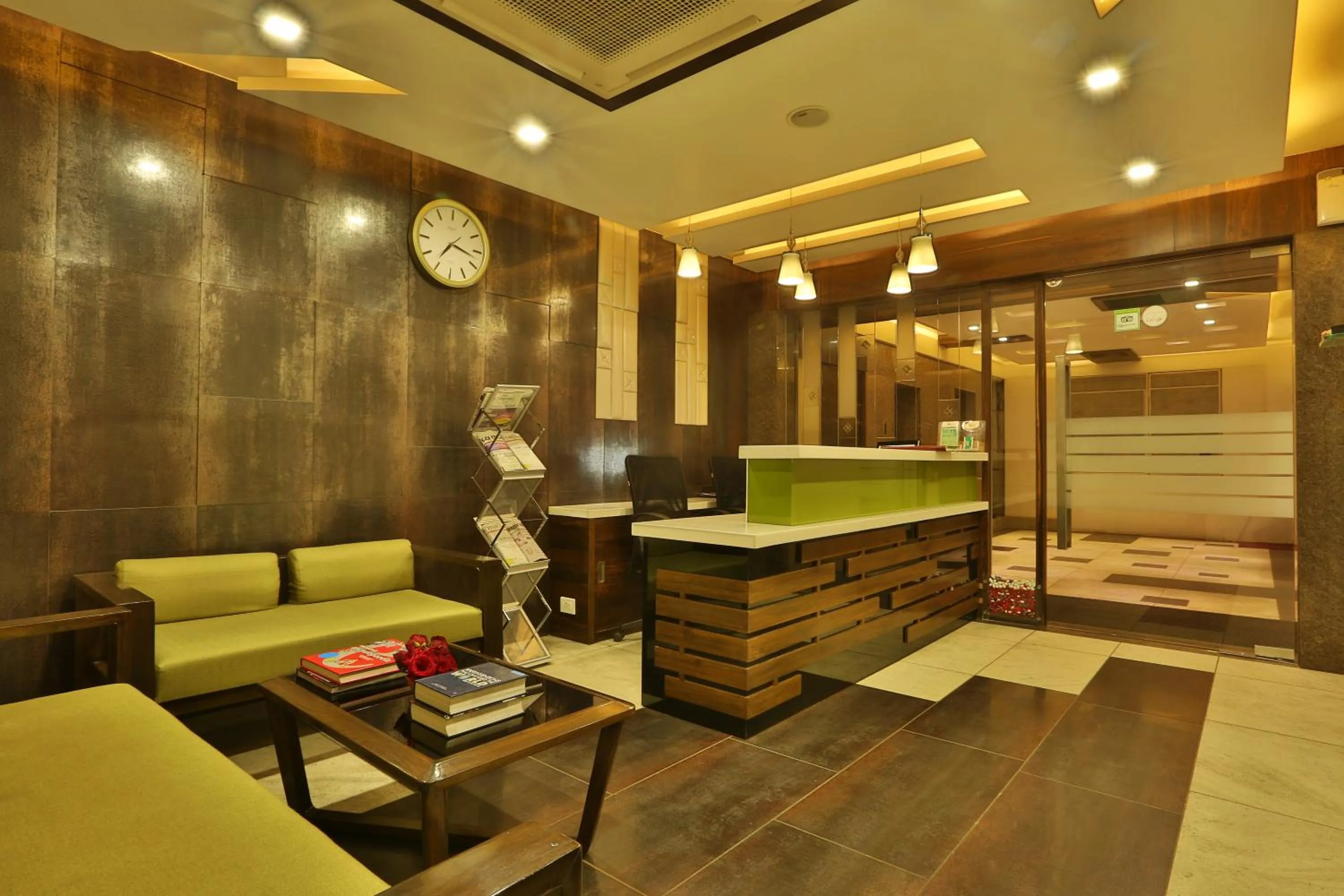 TV and multimedia in Hotel Kabir