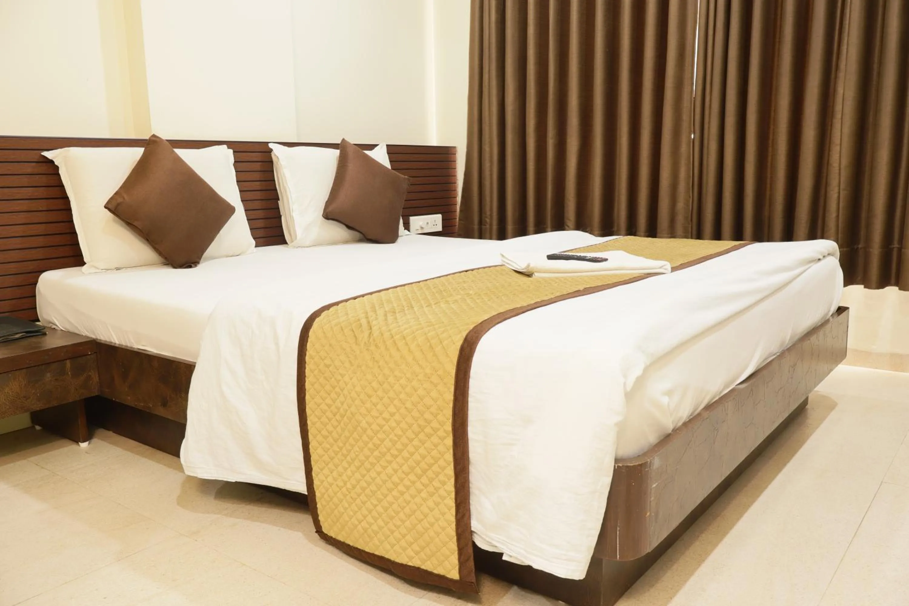 Bed in Hotel Kabir