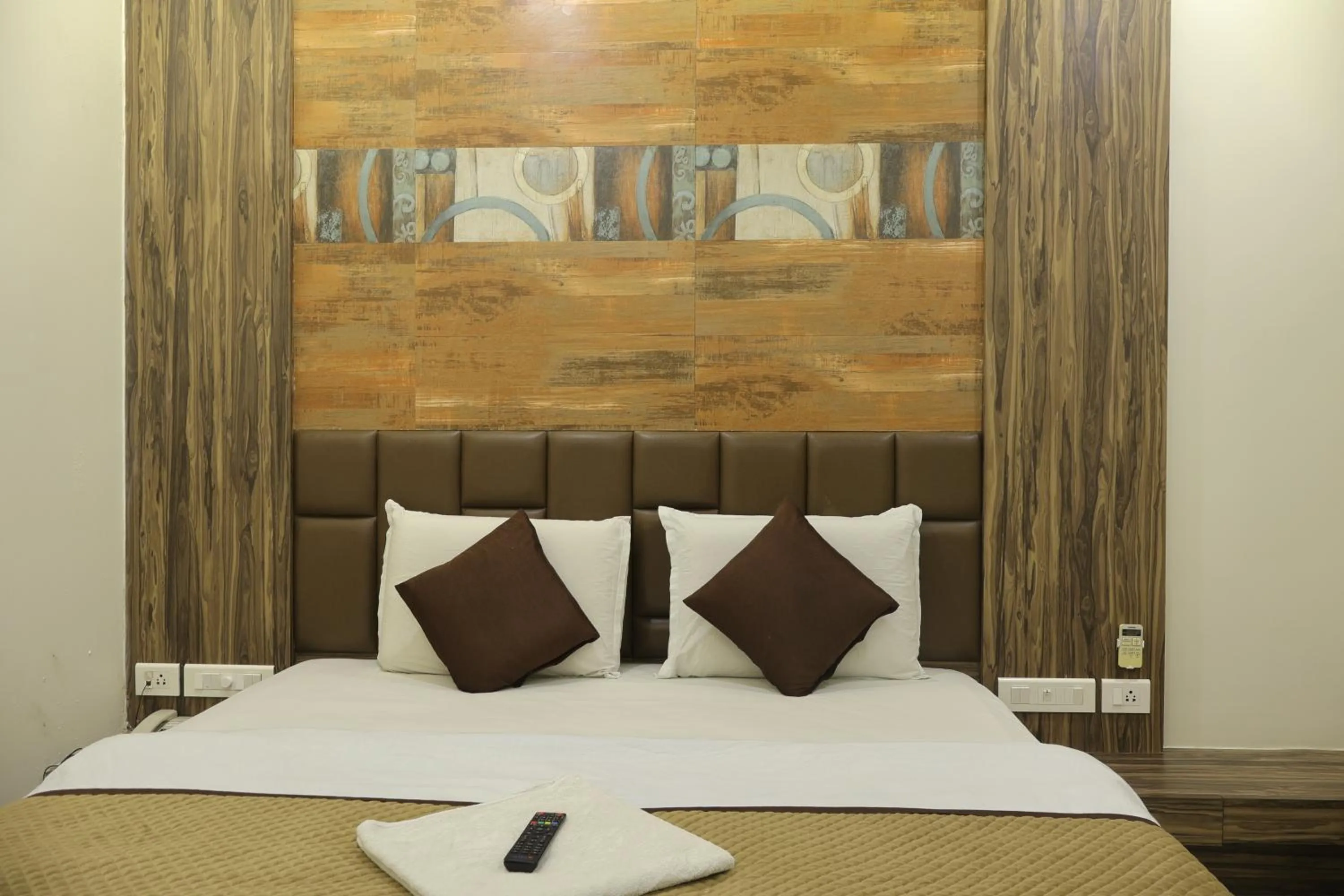 Bedroom, Bed in Hotel Kabir