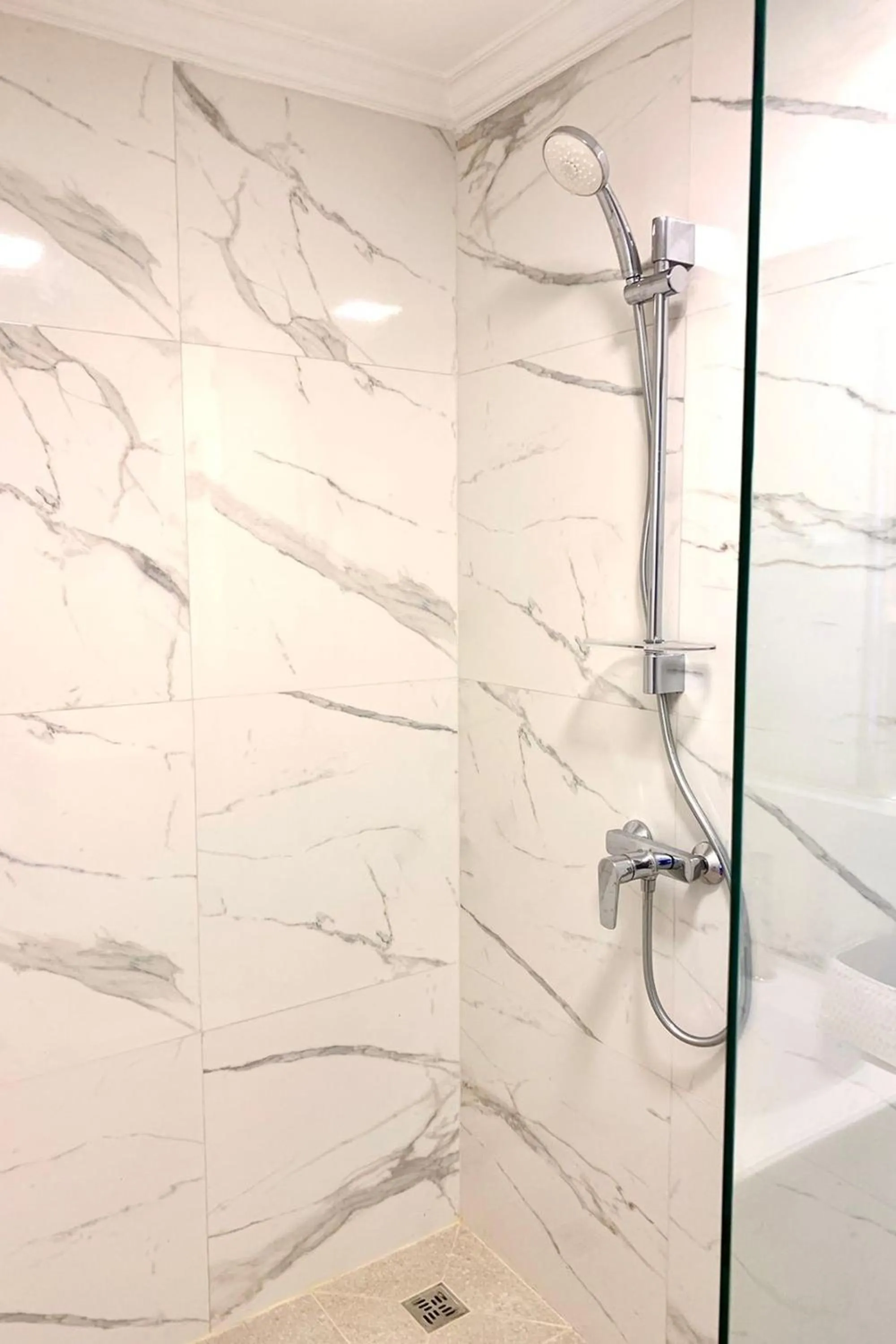 Bathroom in Tresna Villa 9