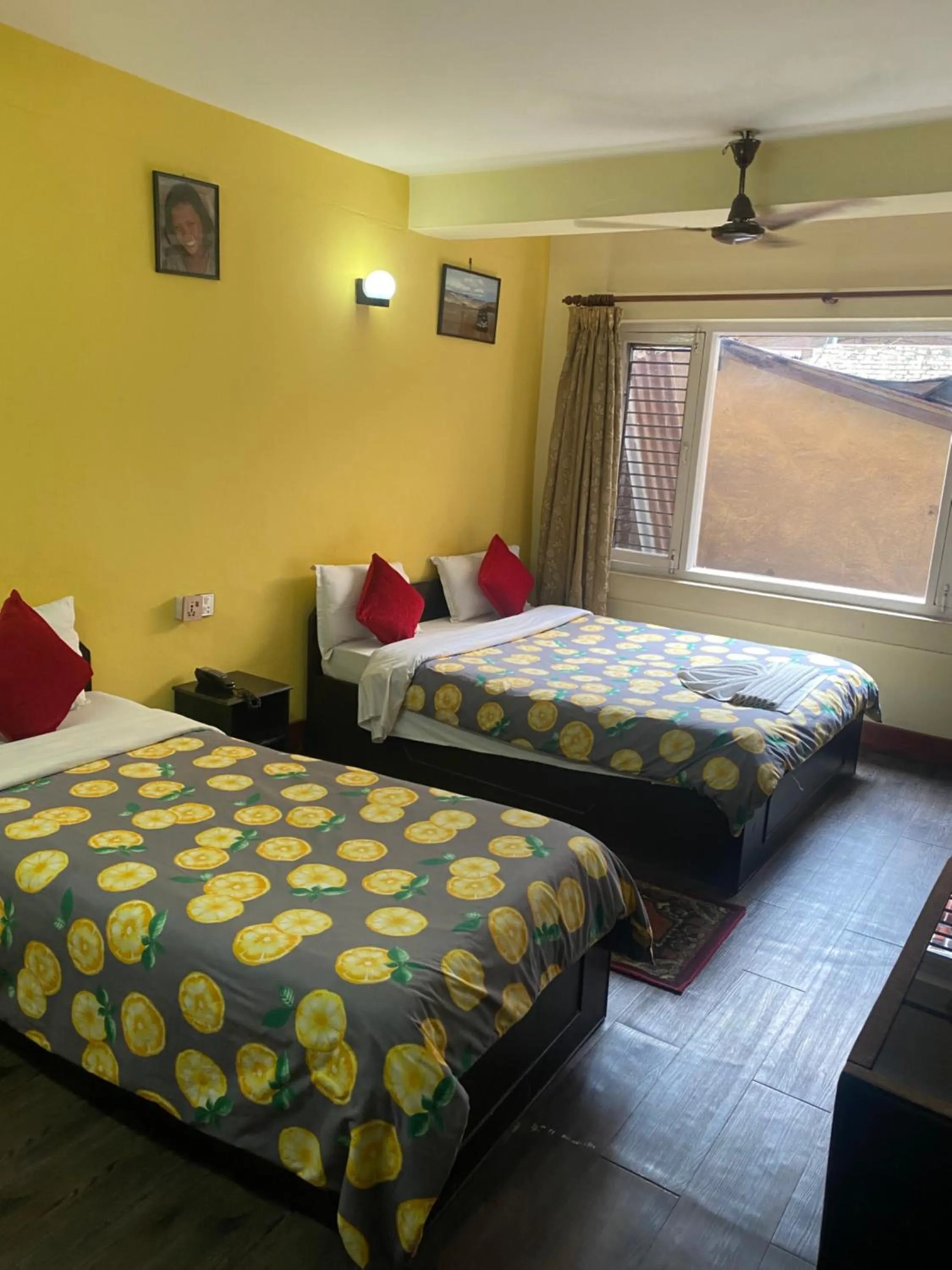 Bedroom, Bed in Bag Packer's Lodge