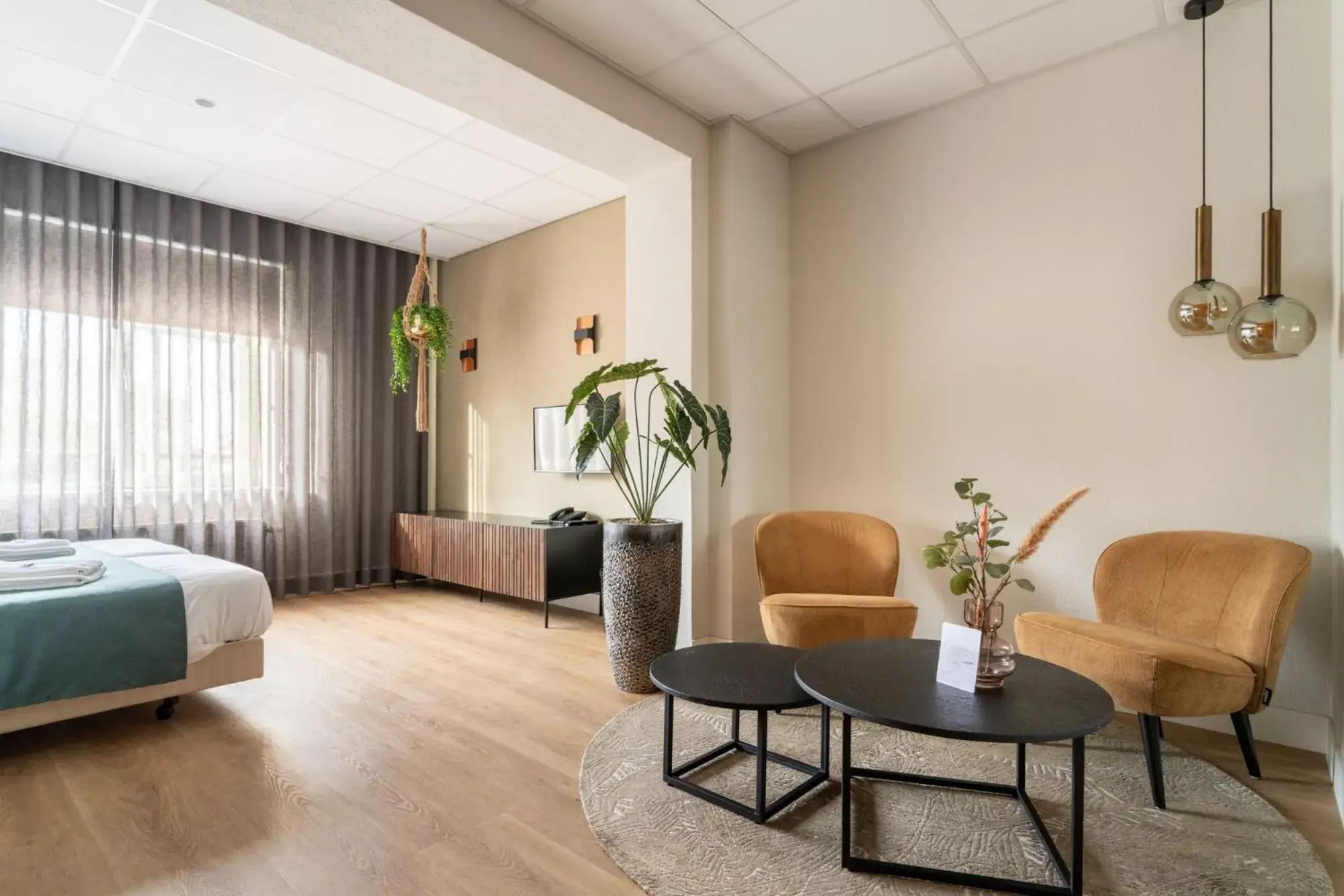 Double Room with Balcony in Hotel Ameland Double Room with Balcony in Hotel Ameland